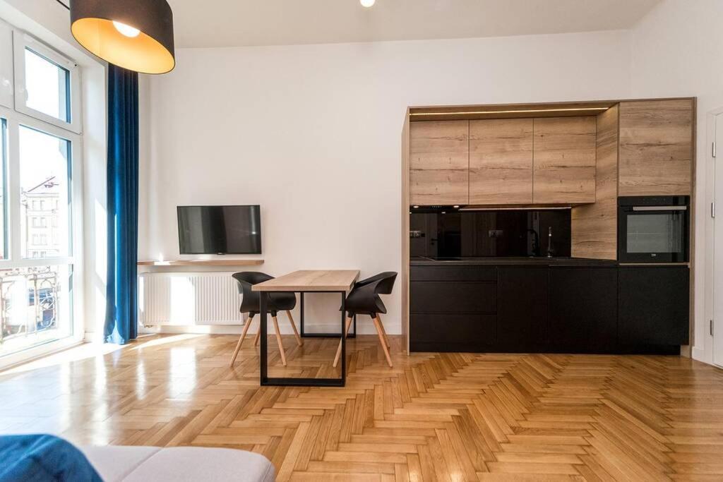 Studio Matejki C Bielsko-Biała Dış mekan fotoğraf